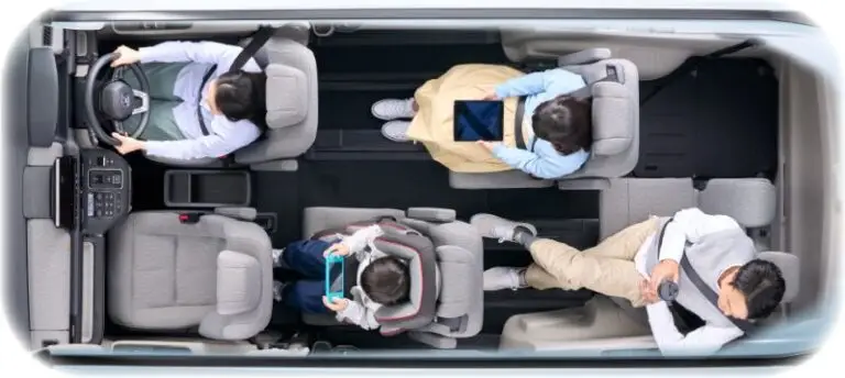 Honda-Stepwagn-import-interior-seat-position-1